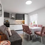 Kurte Apartament *