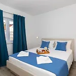 Apartament Kurte *