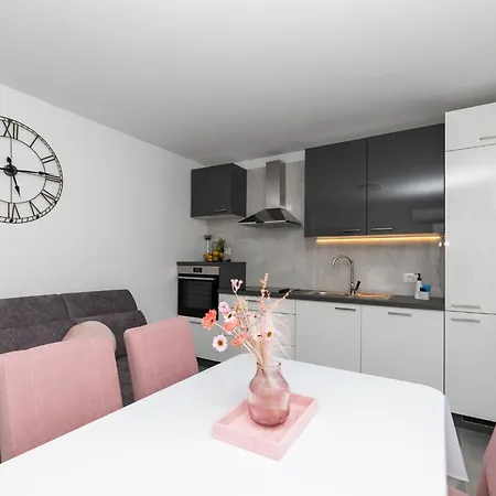 Apartman Kurte Nerezisca