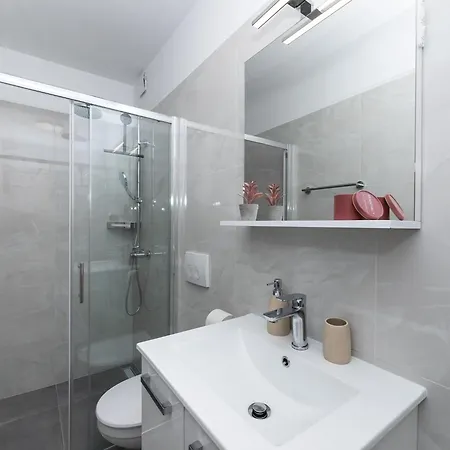 Kurte Apartman Nerezisca