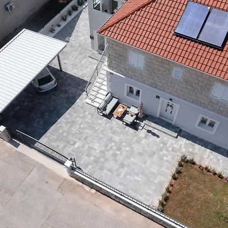 Kurte * Nerezisca